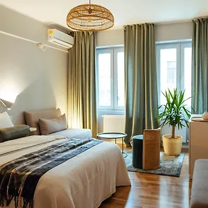 https://amazing-location-city-center-studio.bucharesthotelsnow.com